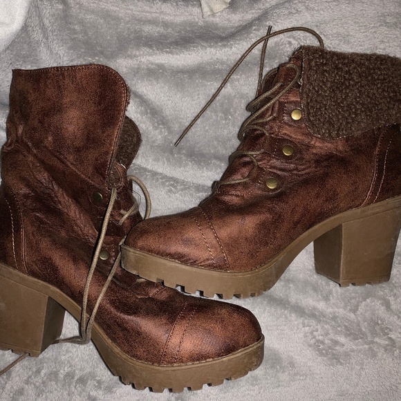 DBDH Fashion Shoes - DBDH Fuzzy heeled boots